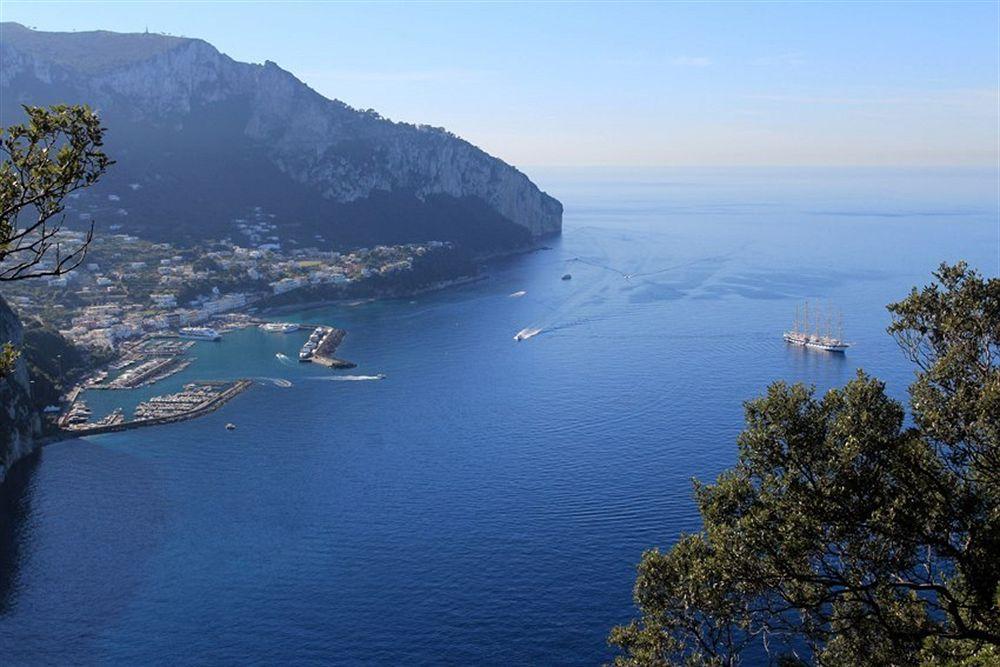 Capri Inn Eksteriør billede