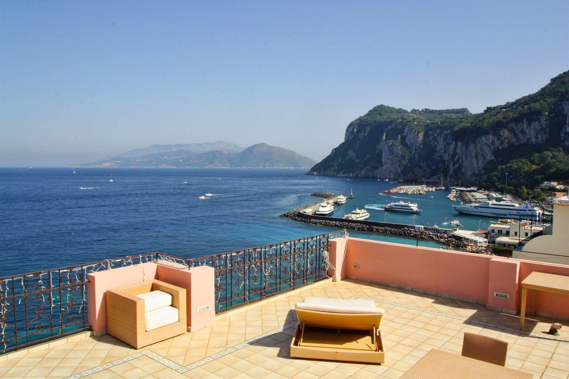 Capri Inn Eksteriør billede