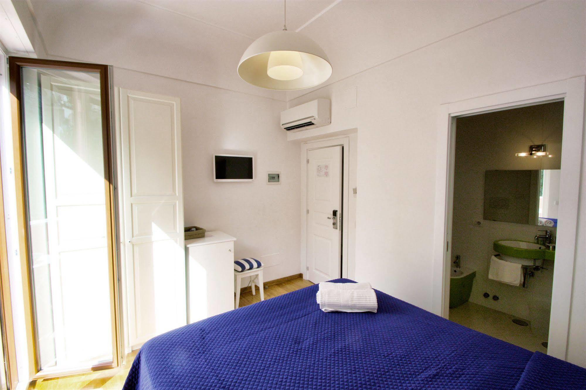 Capri Inn Eksteriør billede
